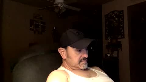 Snapshot of desertdaddy658488 chatting on 19, 2, 2026 desertdaddy658488 online show from 19, 2, 2026