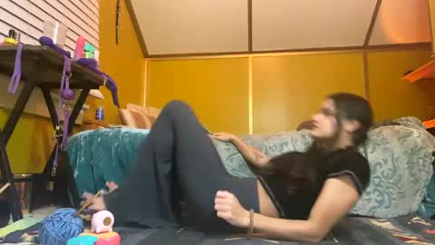 Snapshot of desimonroe chatting on 19, 1, 2025 desimonroe online show from 19, 1, 2025