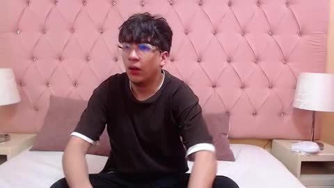 Snapshot of desire_ecstasy2 chatting on 29, 3, 2026 desire_ecstasy2 online show from 29, 3, 2026