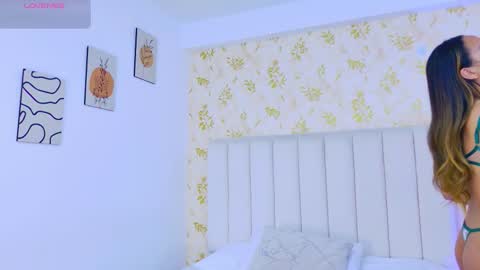 Sara Desire online show from 16, 1, 2026