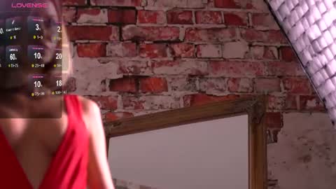 Snapshot of desiredmia_ chatting on 27, 7, 2026 Mia online show from 27, 7, 2026