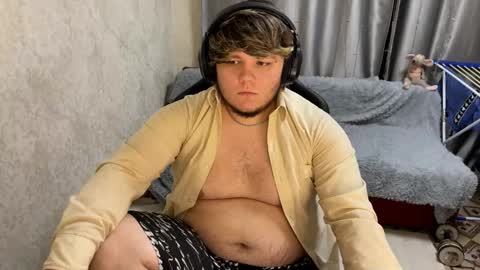 Snapshot of desiredude9 chatting on 11, 9, 2025 desiredude9 online show from 11, 9, 2025
