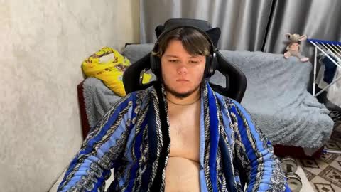 Snapshot of desiredude9 chatting on 17, 9, 2025 desiredude9 online show from 17, 9, 2025