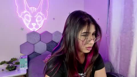 TORI AND MR. BEAR online show from 12, 1, 2025