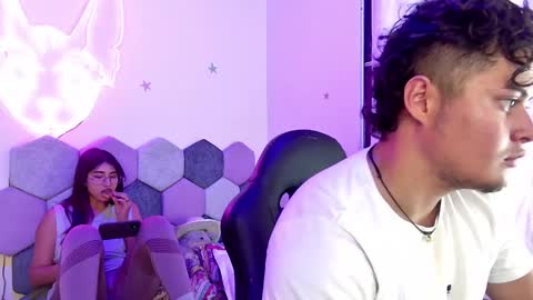 TORI AND MR. BEAR online show from 20, 1, 2025