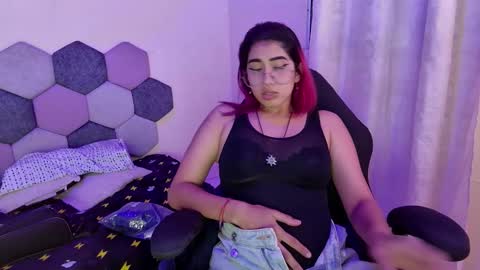 TORI AND MR. BEAR online show from 7, 2, 2026