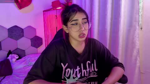 TORI AND MR. BEAR online show from 28, 3, 2026