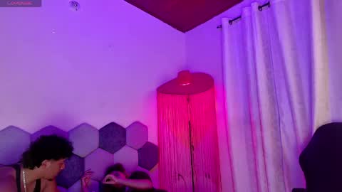 Snapshot of desireduo_tgn chatting on 21, 4, 2026 TORI AND MR. BEAR online show from 21, 4, 2026