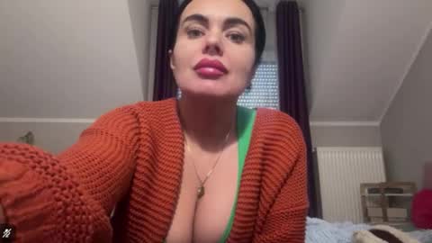 S O F I A online show from 16, 12, 2025