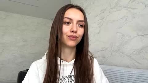 Snapshot of desirewingard chatting on 18, 5, 2026 Ksenia online show from 18, 5, 2026