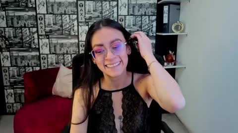 Snapshot of desiring__angel chatting on 22, 5, 2026 Desiring Angel online show from 22, 5, 2026