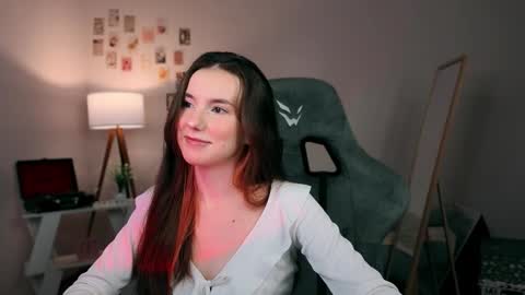 Maya online show from 5, 12, 2025