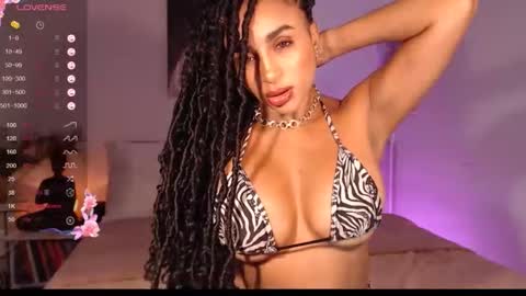 Destinne Mill online show from 27, 3, 2026