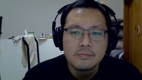 Snapshot of destroy1984 chatting on 24, 1, 2025 Destroy November 1984 online show from 24, 1, 2025