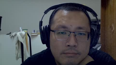 Snapshot of destroy1984 chatting on 31, 1, 2025 Destroy November 1984 online show from 31, 1, 2025