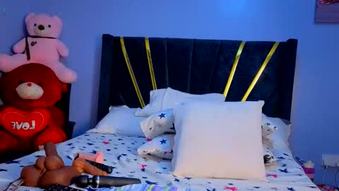 Snapshot of dette_dimples chatting on 8, 4, 2026 Dette online show from 8, 4, 2026