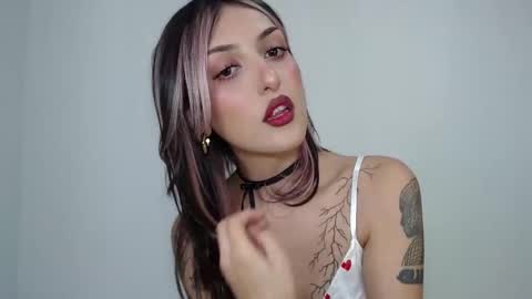 Angel Boo and Adrian online show from 20, 9, 2025