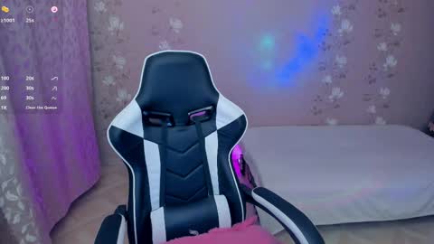 Snapshot of devil_mixie chatting on 25, 3, 2026 devil_mixie online show from 25, 3, 2026