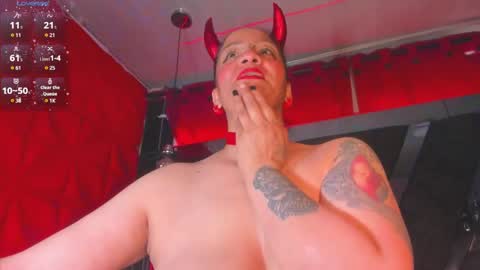 devil_taylorx online show from 18, 2, 2025