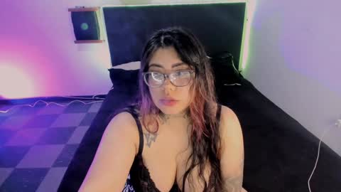  L I NA  online show from 31, 1, 2025