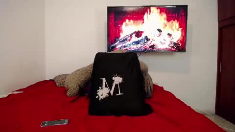 devill_hott online show from 7, 6, 2026