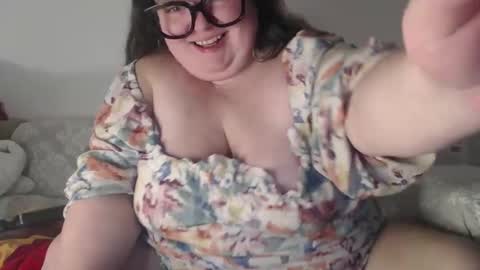 Snapshot of devilschick chatting on 5, 2, 2026 DevilsChick -- OF online show from 5, 2, 2026