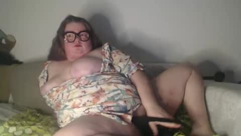 Snapshot of devilschick chatting on 23, 3, 2026 DevilsChick -- OF online show from 23, 3, 2026