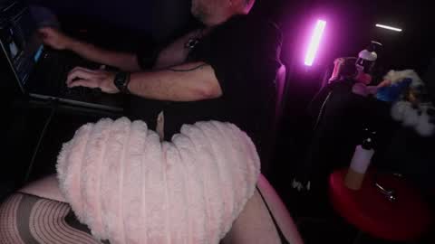 deviluforgot online show from 1, 8, 2026
