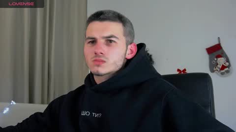 devin_ho online show from 30, 12, 2024