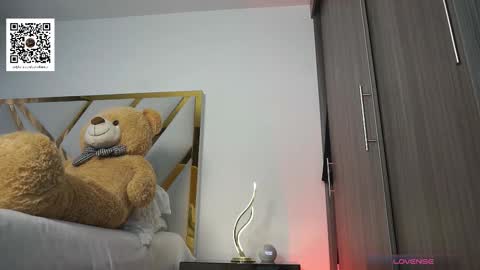 Devin Hunter online show from 25, 11, 2025