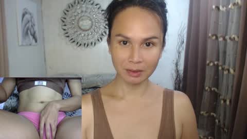 Snapshot of devine_g chatting on 24, 12, 2024 Igat online show from 24, 12, 2024