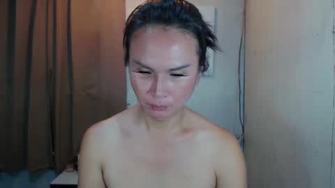 Snapshot of devine_g chatting on 10, 3, 2025 Igat online show from 10, 3, 2025