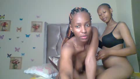 Snapshot of devinegrace6 chatting on 9, 11, 2025 devinegrace6 online show from 9, 11, 2025