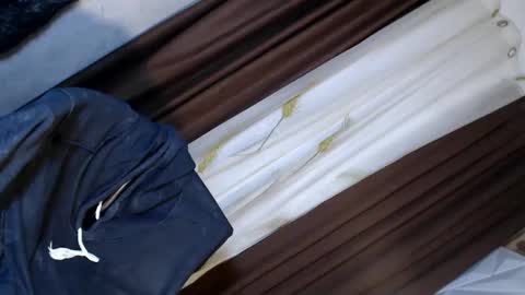 Snapshot of devoncummer chatting on 28, 12, 2024 rhiane online show from 28, 12, 2024