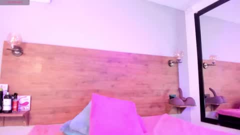 Snapshot of devoraevanss1 chatting on 18, 1, 2026 Mrs Devora online show from 18, 1, 2026