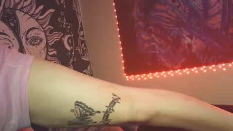 Snapshot of devyn_winter chatting on 24, 3, 2026 devyn winter online show from 24, 3, 2026