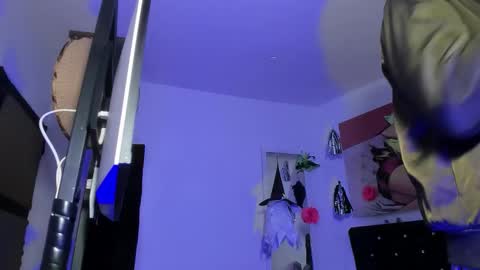 Snapshot of dex_ak586 chatting on 18, 10, 2025 dex_ak586 online show from 18, 10, 2025