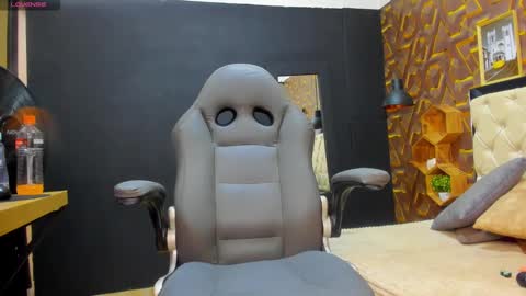 Snapshot of deyy_madisson chatting on 29, 1, 2025 Madisson online show from 29, 1, 2025