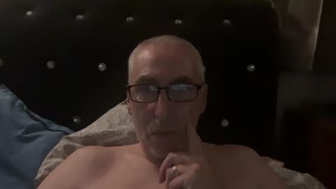 Snapshot of dfraserc chatting on 11, 6, 2026 dfraserc online show from 11, 6, 2026