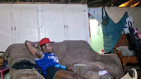 Marcus D-von Steel as the raunchy ass sniffer thrill me with your online show from 17, 9, 2025