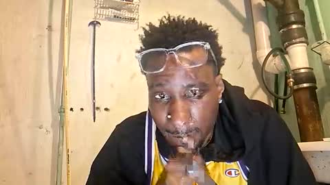 Snapshot of dhbbc454336 chatting on 30, 3, 2026 Marcus D-von Steel as the raunchy ass sniffer thrill me with your online show from 30, 3, 2026