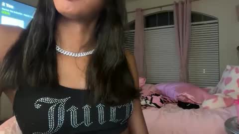 Snapshot of di0rd0lly chatting on 25, 4, 2026 Dolly online show from 25, 4, 2026