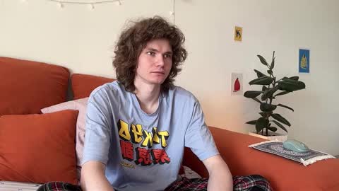 Snapshot of di_n_alex chatting on 7, 3, 2026 Di Alex online show from 7, 3, 2026