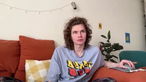 Snapshot of di_n_alex chatting on 28, 3, 2026 Di Alex online show from 28, 3, 2026