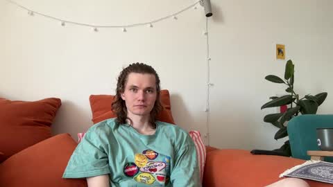 Di Alex online show from 8, 5, 2026