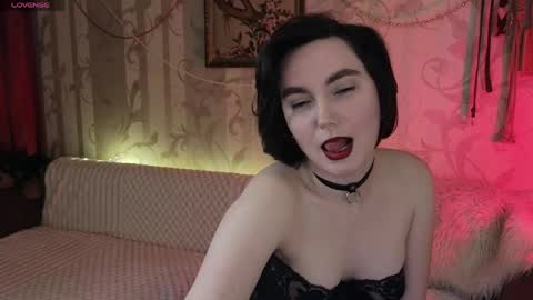Snapshot of dia__diana chatting on 5, 5, 2026 Diana Di Honey online show from 5, 5, 2026