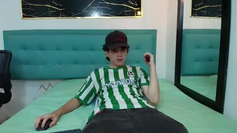   online show from 30, 10, 2025