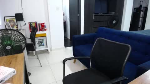 Snapshot of diabla_sexyboobs chatting on 19, 3, 2026 D I A B L A online show from 19, 3, 2026