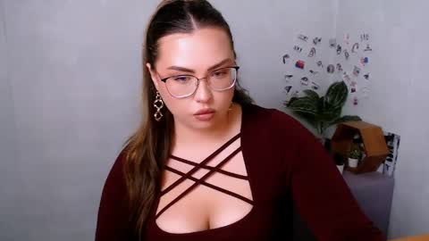 Snapshot of diamantkriss_ chatting on 3, 4, 2026 Kriss online show from 3, 4, 2026