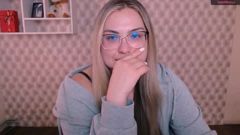 Snapshot of diamantkriss_ chatting on 16, 4, 2026 Kriss online show from 16, 4, 2026